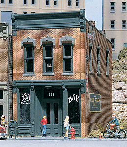 DPM 10100 Kelly's Saloon, kit de estructura para escala HO