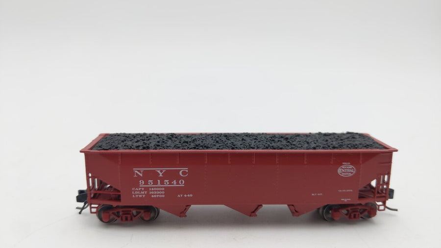 Bluford Shops 74194 N scale NYC 951540: side view showing the exact road number.
