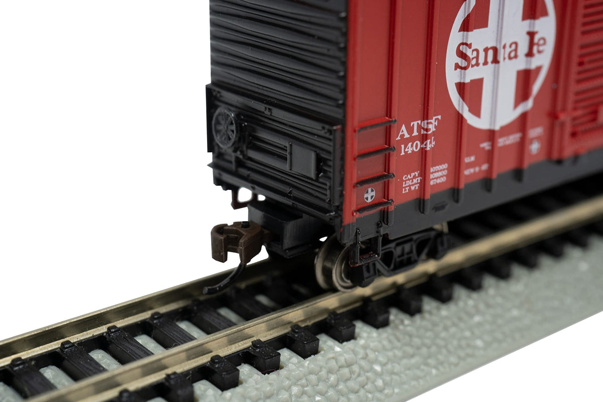 Bachmann 18251 N scale ATSF #14044 Hi-Cube boxcar exact product view