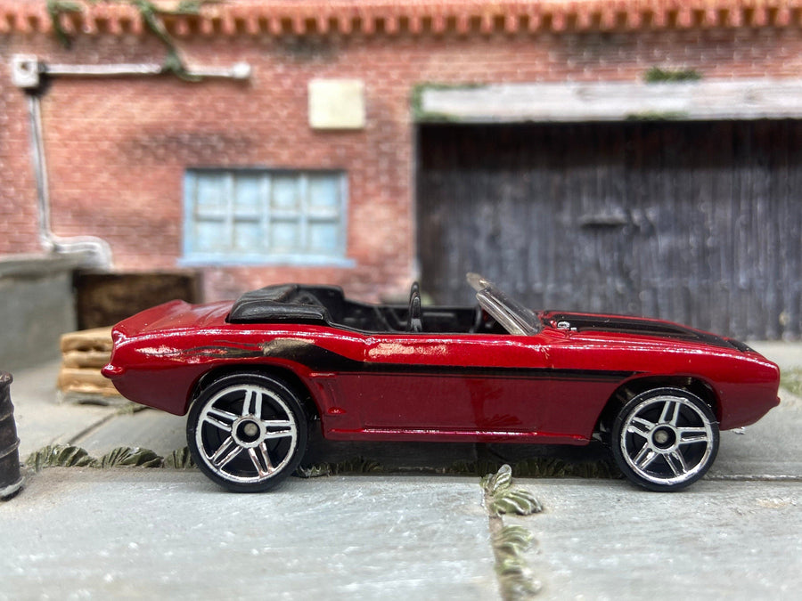Loose Hot Wheels - 1969 Chevy Camaro Convertible - Dark Red and Black