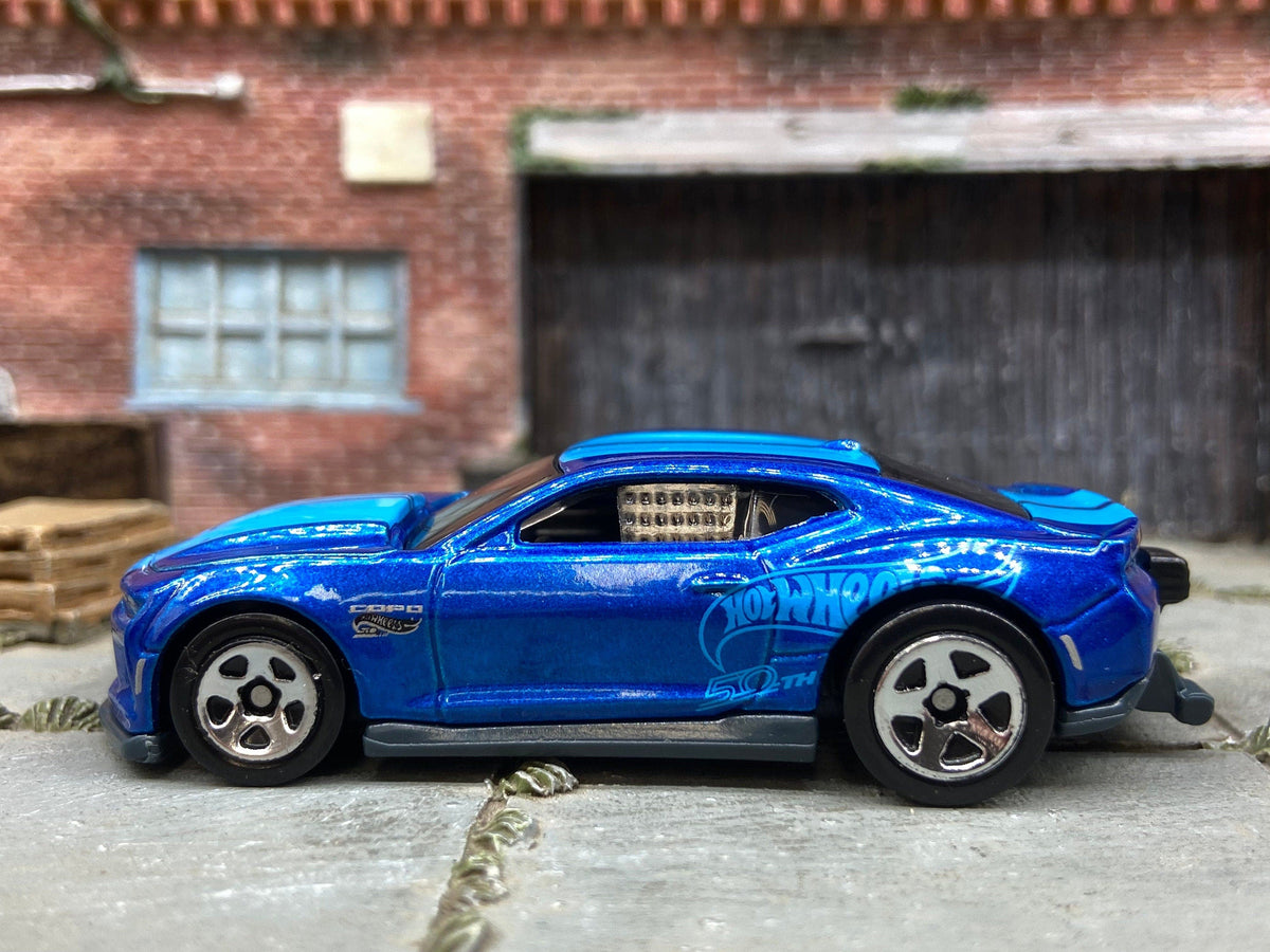Loose Hot Wheels - 2018 Chevy Camaro COPO Drag Car - Blue with Blue Stripes