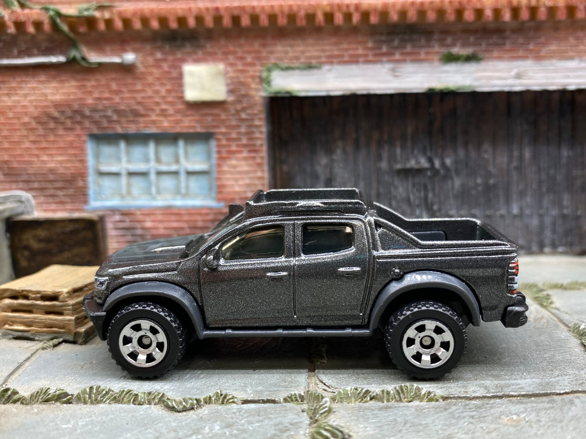 Matchbox 2016 Chevy Colorado 4X4 gray loose diecast - gallery image 1 of 3
