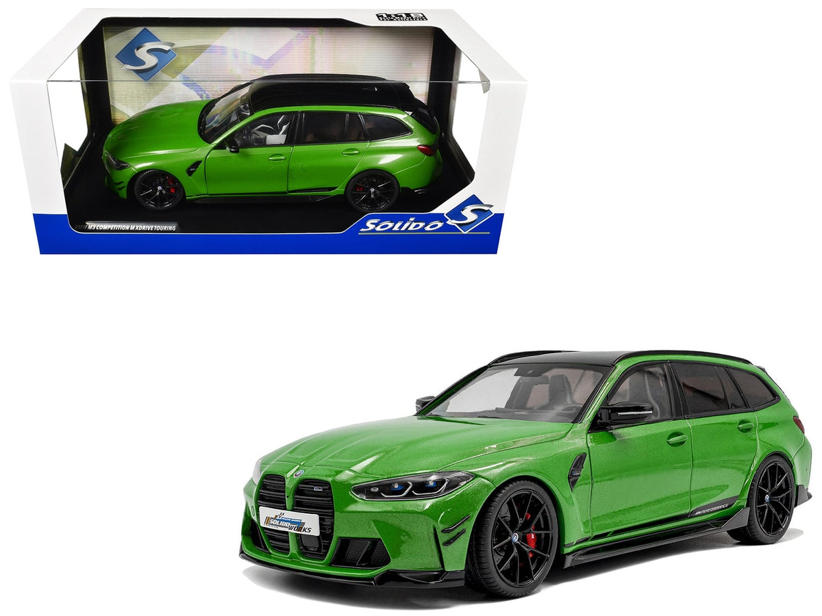 Solido 2024 BMW M3 Competition M xDrive Touring green metallic black top 1:18 S1813703, view 1