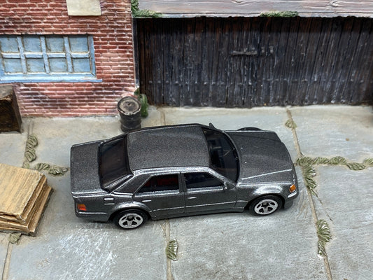 Loose Hot Wheels - Mercedes-Benz 500E - Gray