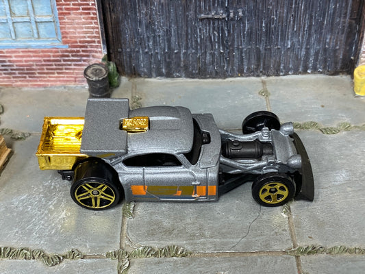 Loose Hot Wheels - Aristo Rat - Satin Gray and Gold 51st