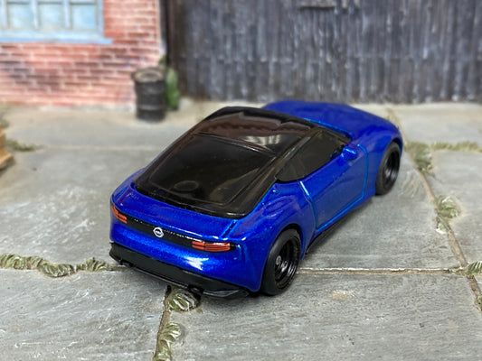 Custom Hot Wheels - 2023 Nissan Z - Blue - Black Mag Wheels - Rubber Tires