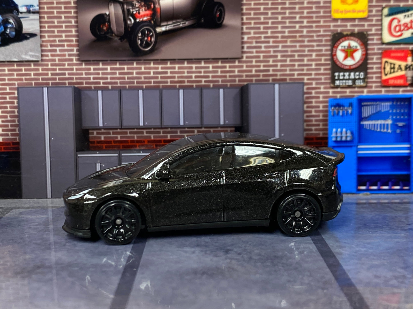 Loose Hot Wheels - Tesla Model Y - Black
