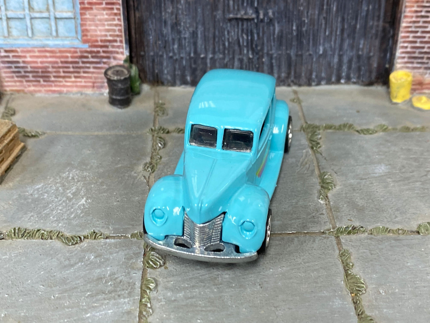 Custom Hot Wheels - 1940 Ford Fat Fender - Light Blue - Chrome AMR Wheels - Rubber Tires