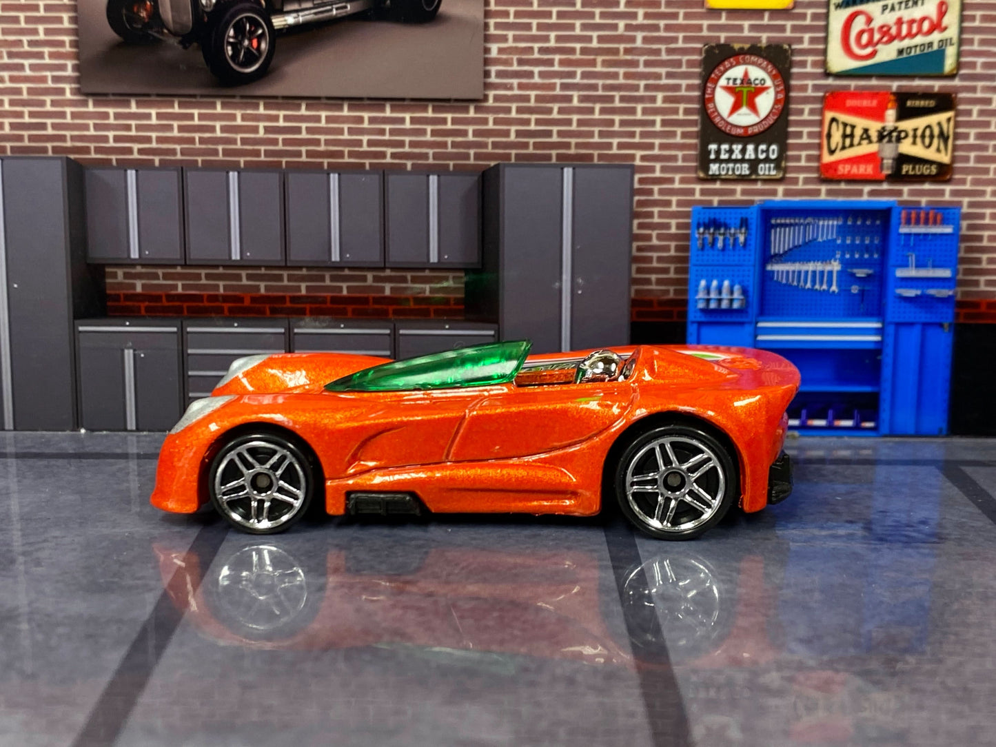 Loose Hot Wheels - Monoposto - Orange and Green
