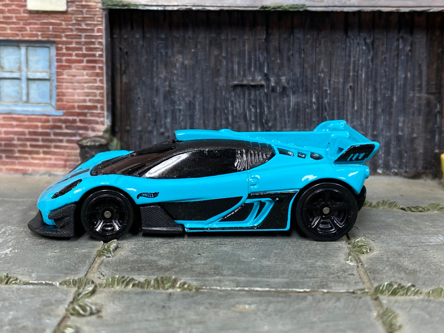 Loose Hot Wheels - GMA T.5s - Blue and Black