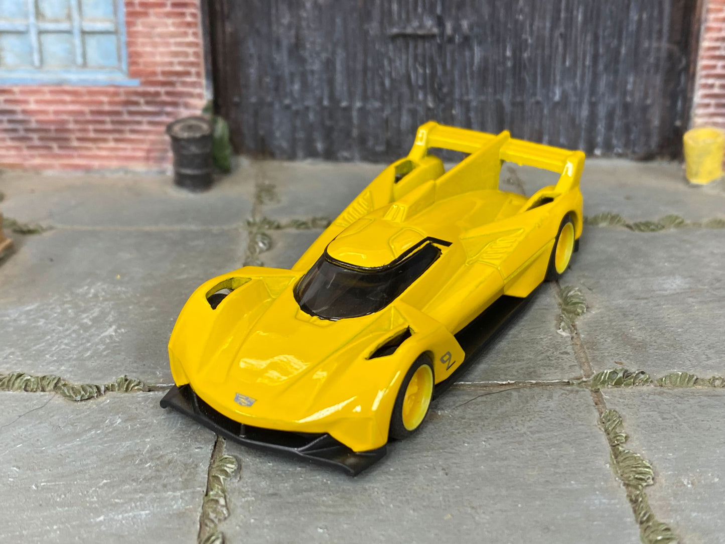 Custom Hot Wheels - Cadillac Project GTP Hypercar - Yellow - Yellow Mag Wheels - Rubber Tires