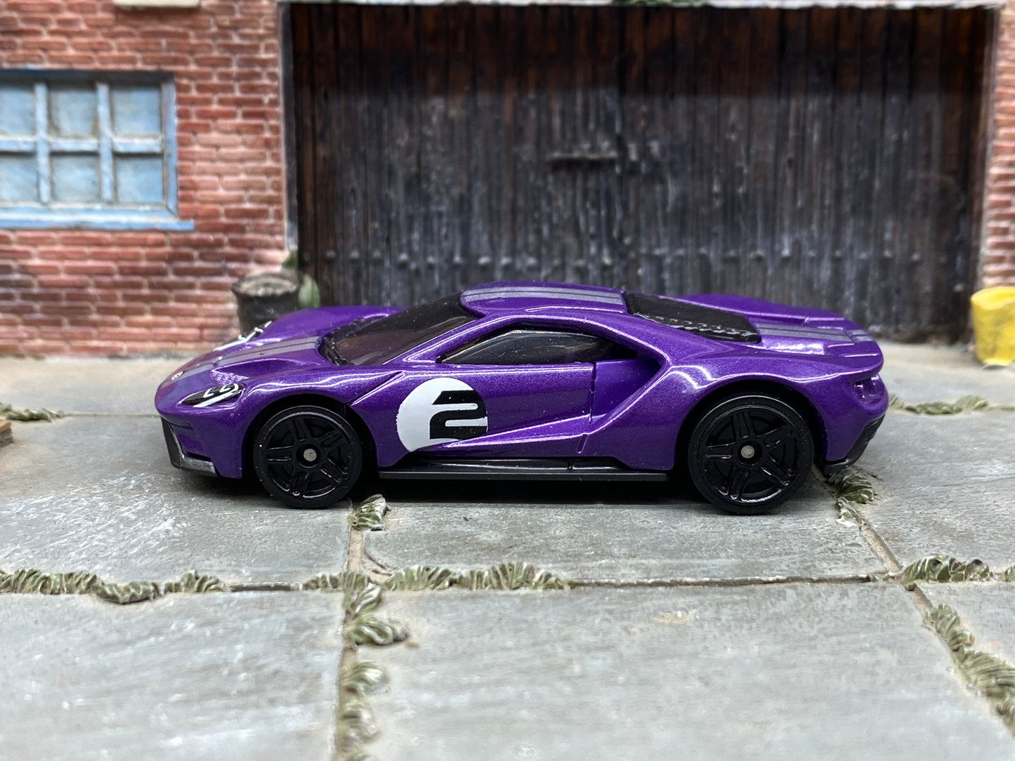 Loose Hot Wheels - 2017 Ford GT - Purple and Silver