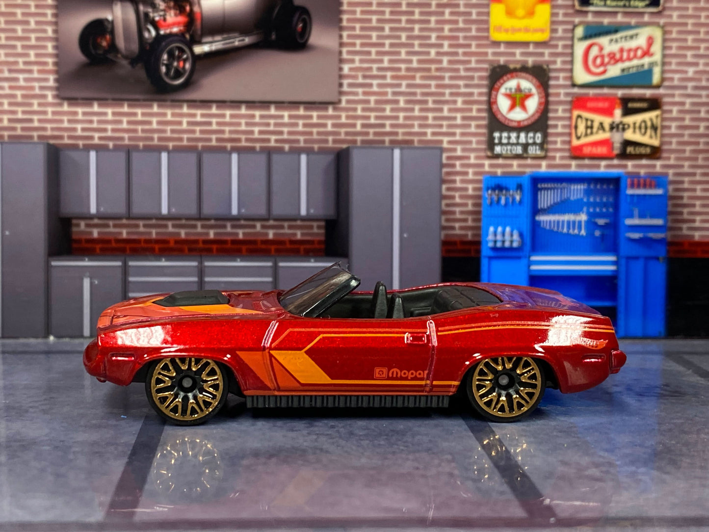 Loose Hot Wheels - Plymouth Barracuda Convertible - Red and Orange