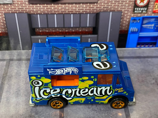 Loose Hot Wheels - Quick Bite Food Truck - Ice Cream - Blue