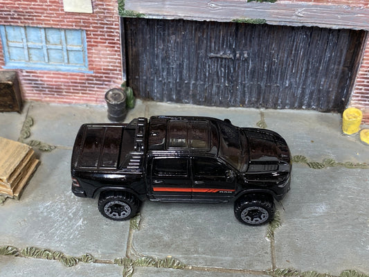 Loose Hot Wheels - 2023 Dodge Ram 1500 4x4 Truck - Black and Red