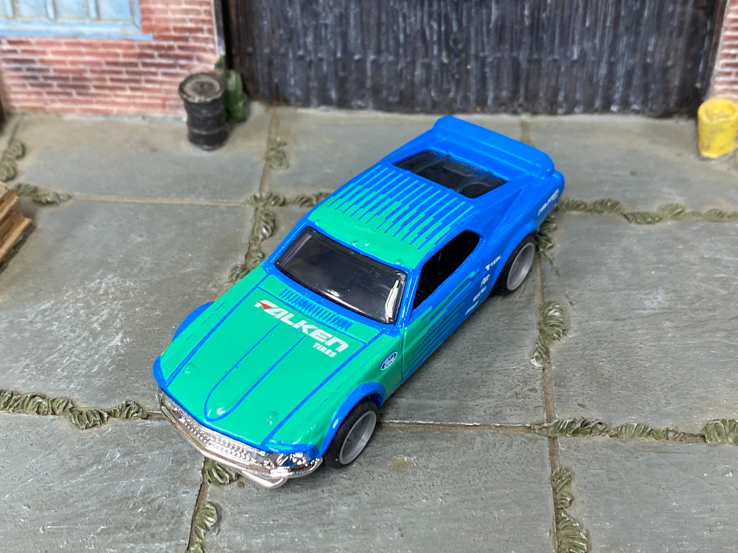 Custom Hot Wheels - 1969 Ford Mustang Boss 302 - Falken Green and Blue - Gray Mag Wheels - Rubber Tires