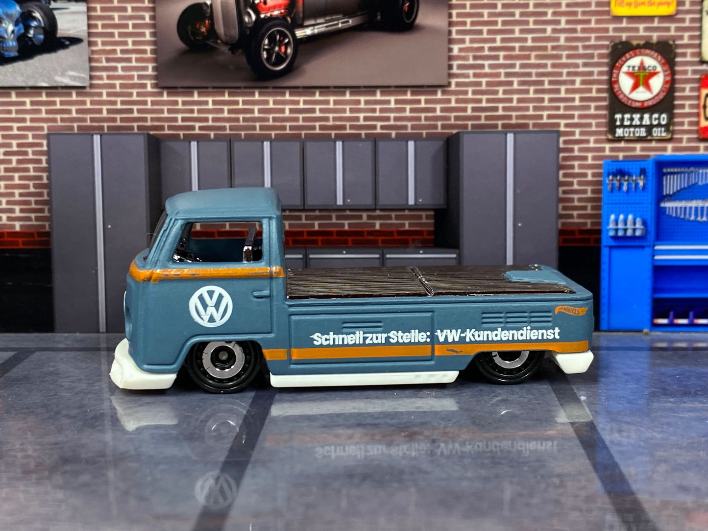 Loose Hot Wheels - VW Volkswagen T2 Pick Up - Gray, Orange and White