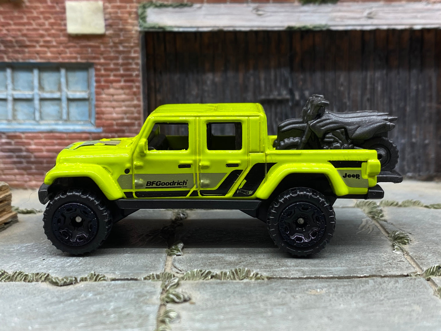Loose Hot Wheels - 2020 Jeep Gladiator - Bright Green
