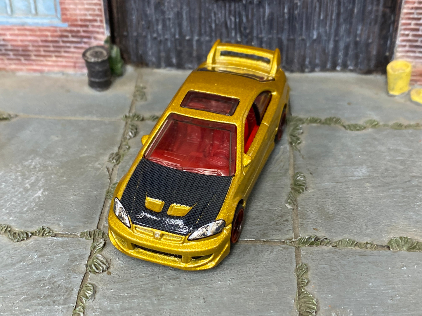 Custom Hot Wheels - Honda Civic SI - Gold and Black - Red Mag Wheels - Rubber Tires