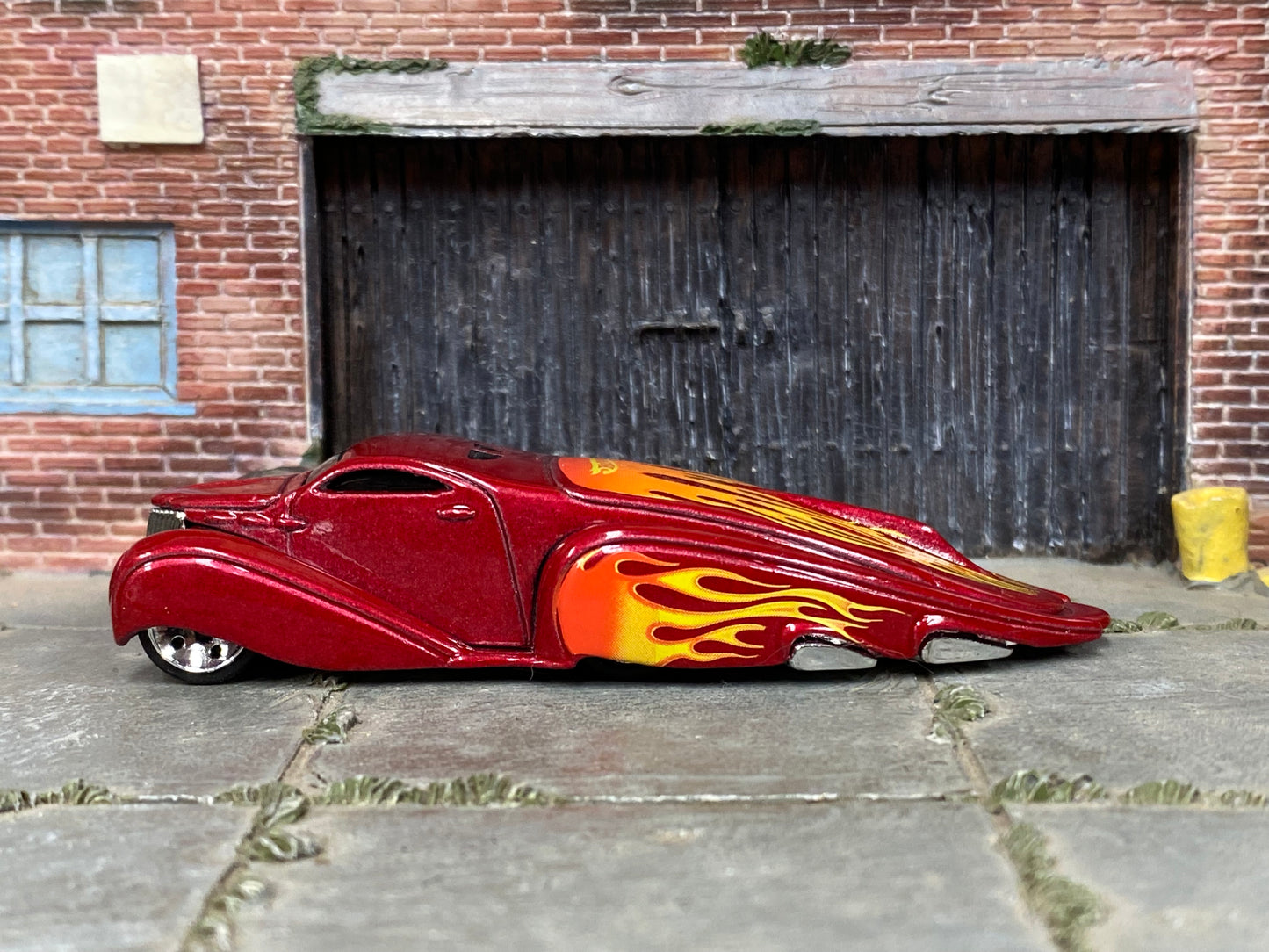 Loose Hot Wheels - Ooz Coupe - Dark Red with Flames