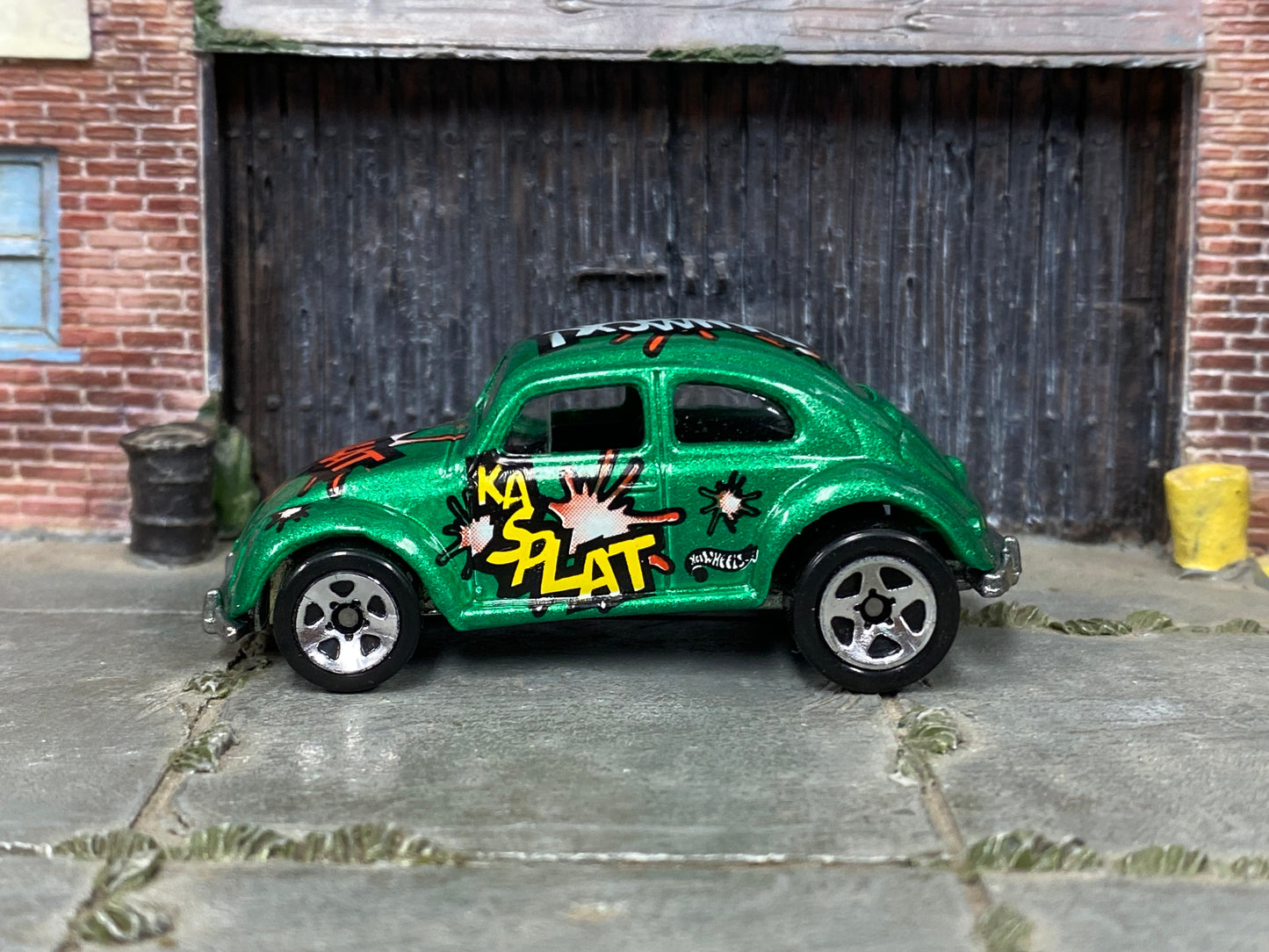 Loose Hot Wheels - Volkswagen VW Beetle Bug - Green