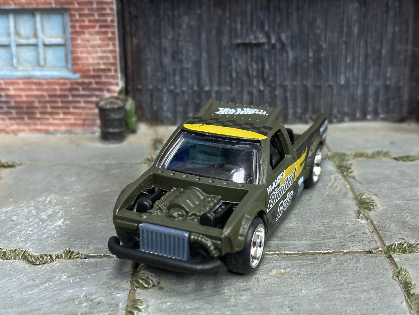 Custom Hot Wheels - Limited Grip Race Truck - Green and Yellow - Chrome Mag Wheels - Rubber Tires