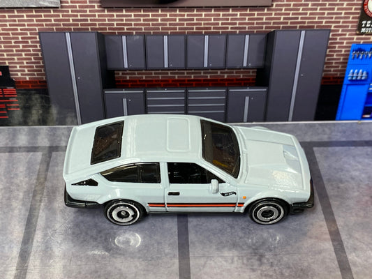 Loose Hot Wheels - Alfa Romeo GTV6 3.0 - Gray