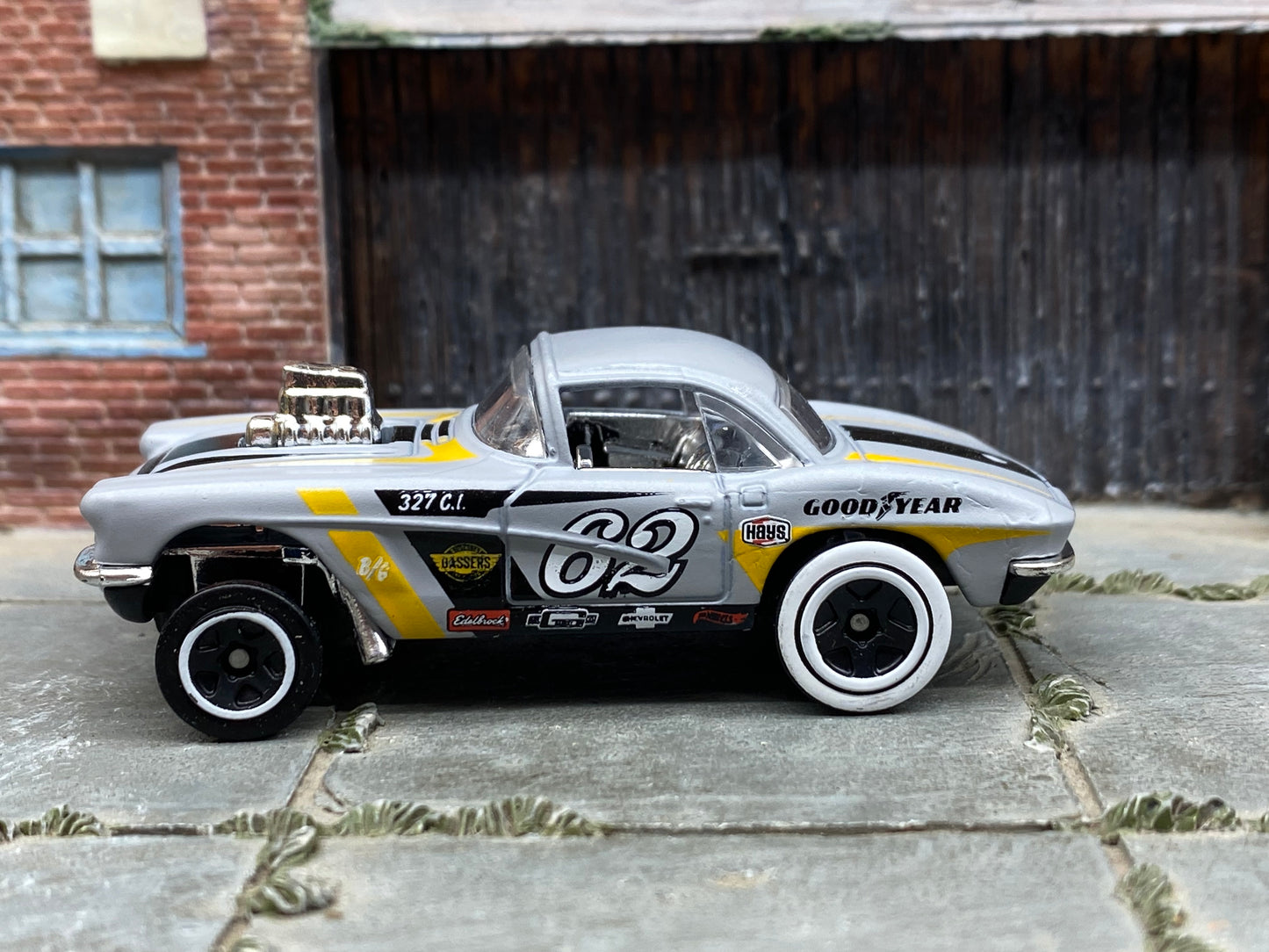 Loose Hot Wheels - 1962 Chevy Corvette Gasser - Grey and Black