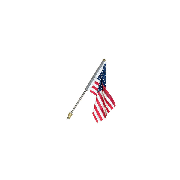 Woodland Scenics JP5955 actual Large U.S. Flag Wall Mount with Spotlight view 1
