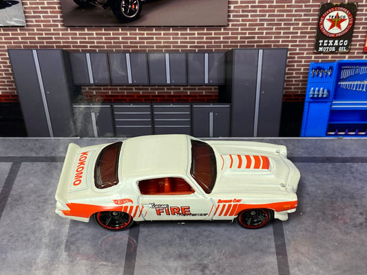 Loose Hot Wheels - 1970 Chevy Camaro RS - KOKOMO Fire Department White and Red