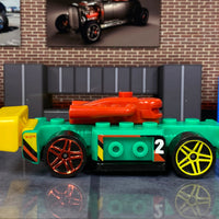 Loose Hot Wheels - Bricking Speed - Green, Red and Yellow