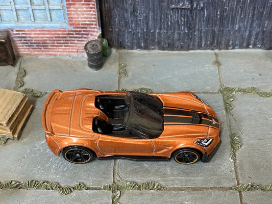 Loose Hot Wheels - Chevy Corvette C7 Z06 Convertible - Copper and Black