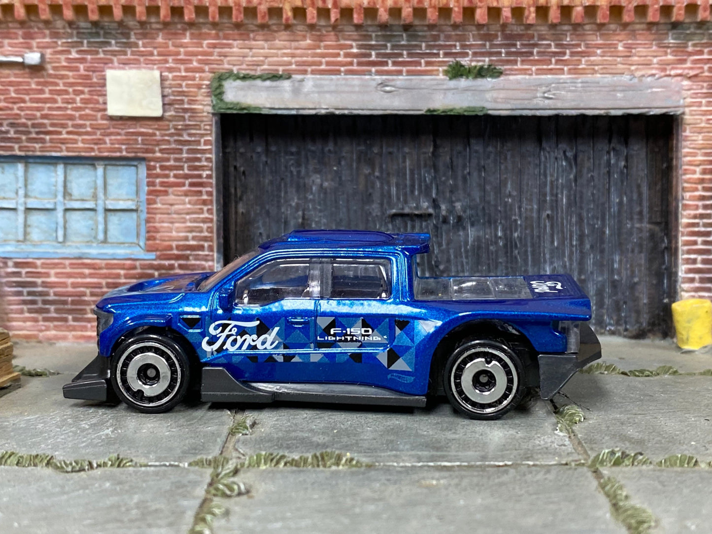 Loose Hot Wheels - Ford F-150 Lightning - Blue Ford Livery