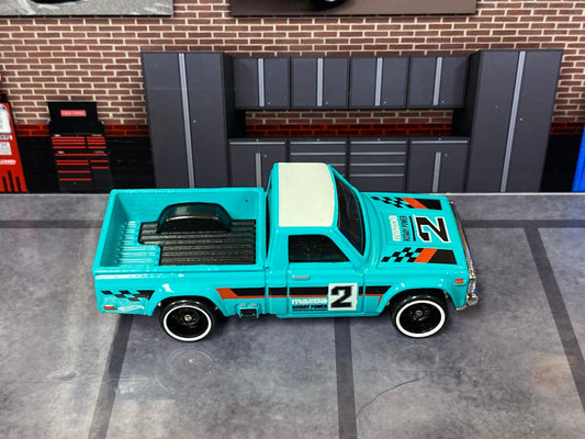 Loose Hot Wheels - Mazda REPU Mini Truck - Teal, White, Black and Red 2