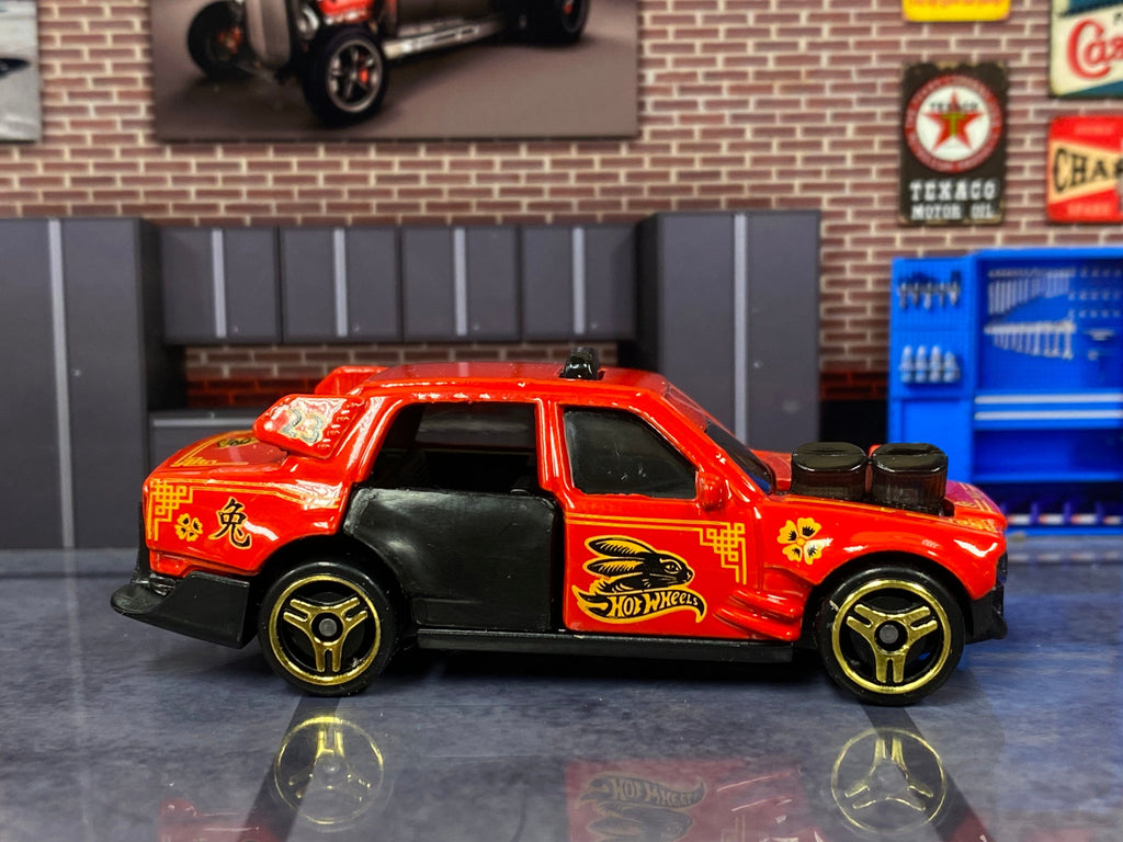 Hot wheels time attaxi top yellow