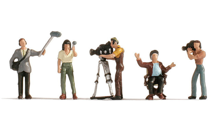 NOCH 15573 Camera Crew HO 1:87 scale set with five figures, cameras and sound equipment