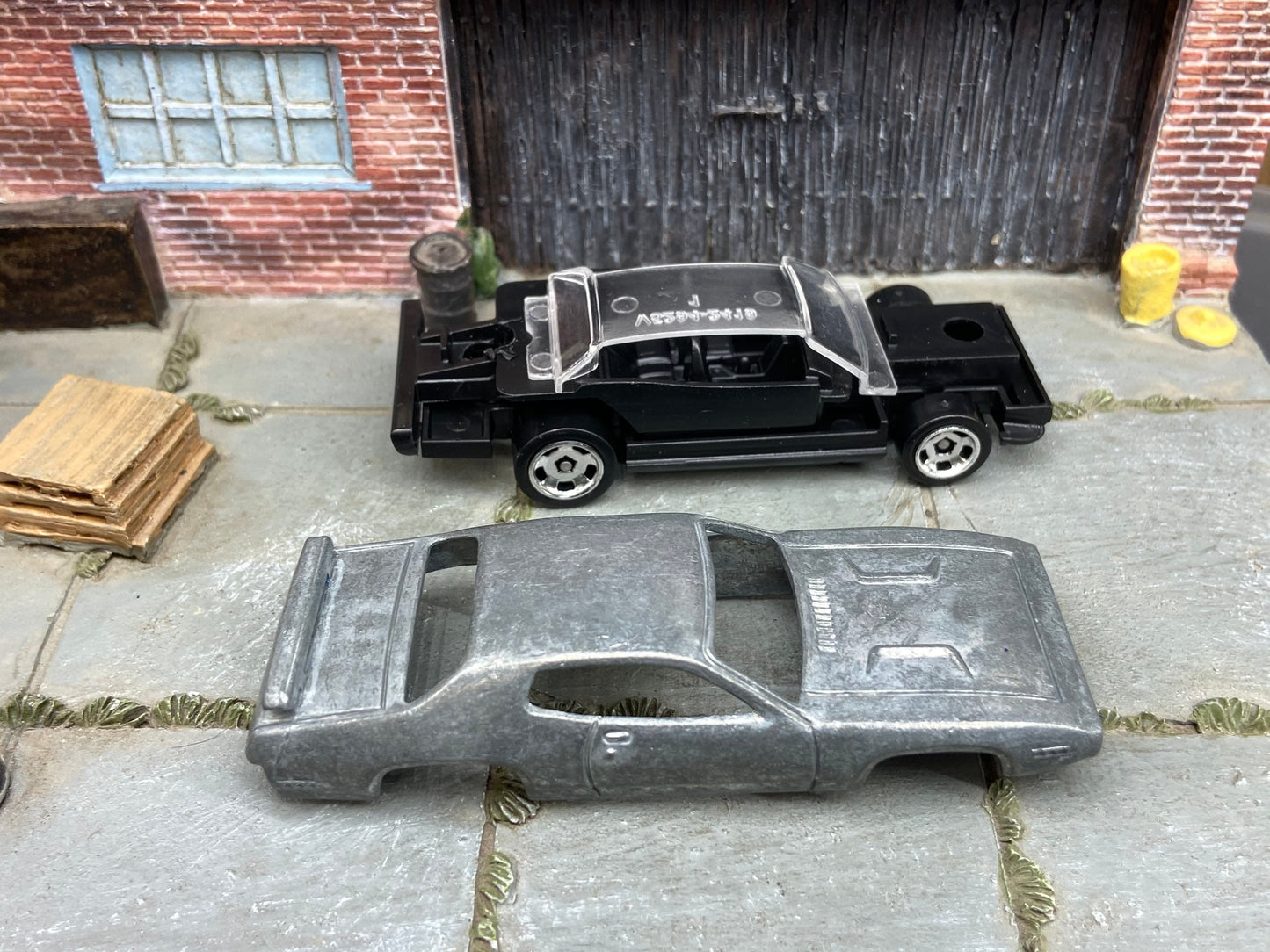 DIY Custom Hot Wheels Car Kit - 1971 Plymouth Road Runner - Build Your Own Custom Hot Wheels!