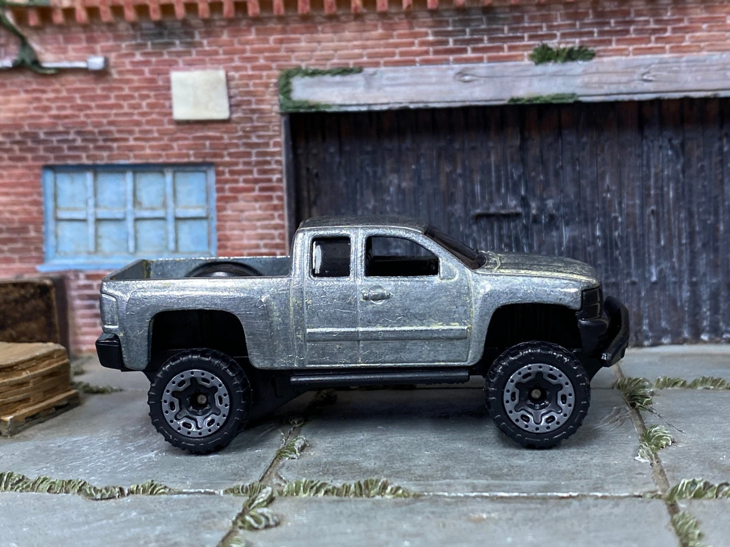 DIY Custom Hot Wheels Car Kit - Chevy Silverado 4X4 - Build Your Own Custom Hot Wheels!