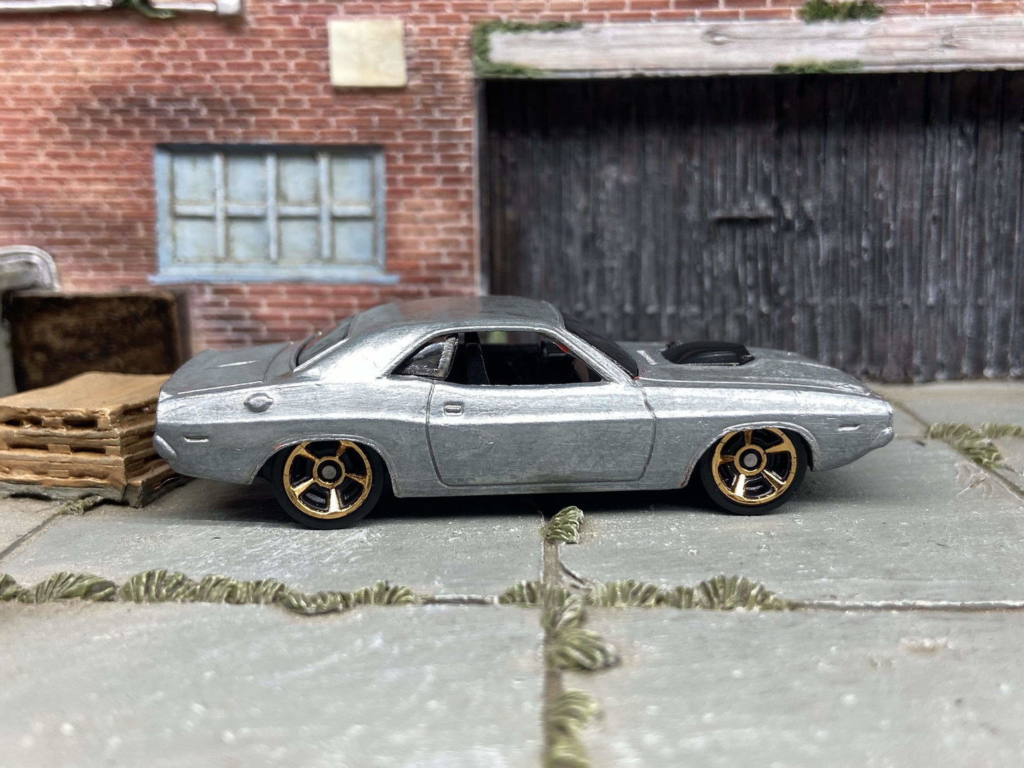 DIY Hot Wheels Car Kit - 1970 Dodge Challenger - Build Your Own Custom Hot Wheels!