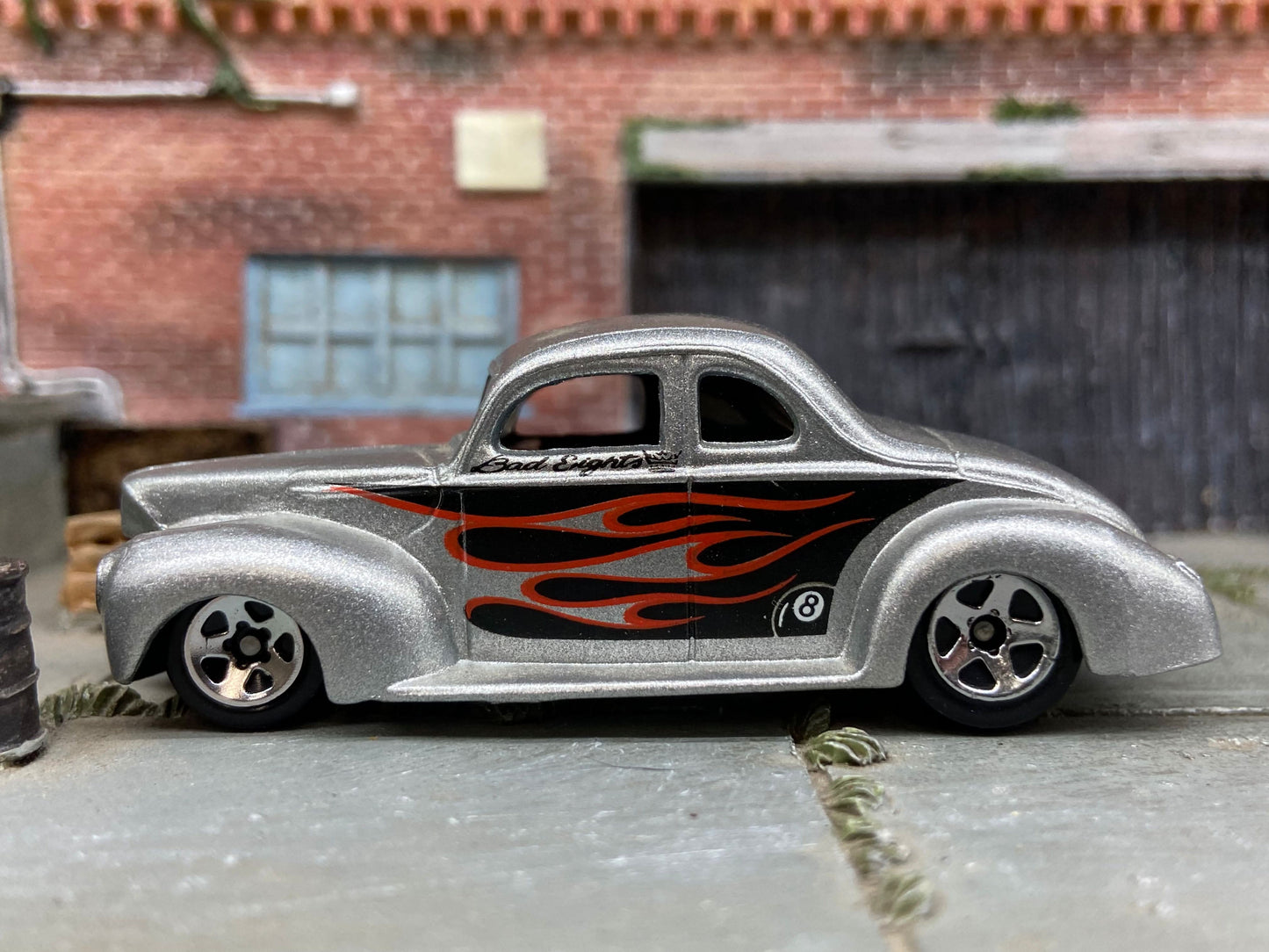 Loose Hot Wheels - 1940 Ford Coupe - Silver with Flames