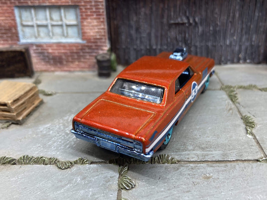 Loose Hot Wheels - 1964 Chevy Chevelle SS - Orange White and Blue #53