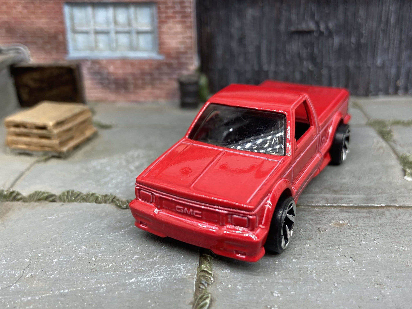 Loose Hot Wheels - 1991 GMC Syclone Pick Up Truck - Red