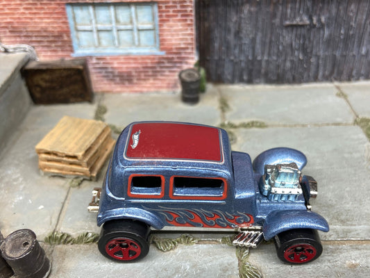 Loose Hot Wheels - 1932 Ford Vicky - Blue with Flames
