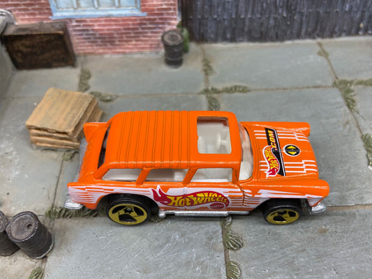 Loose Hot Wheels - 1955 Chevy Nomad - Hot Wheels Orange and White Livery