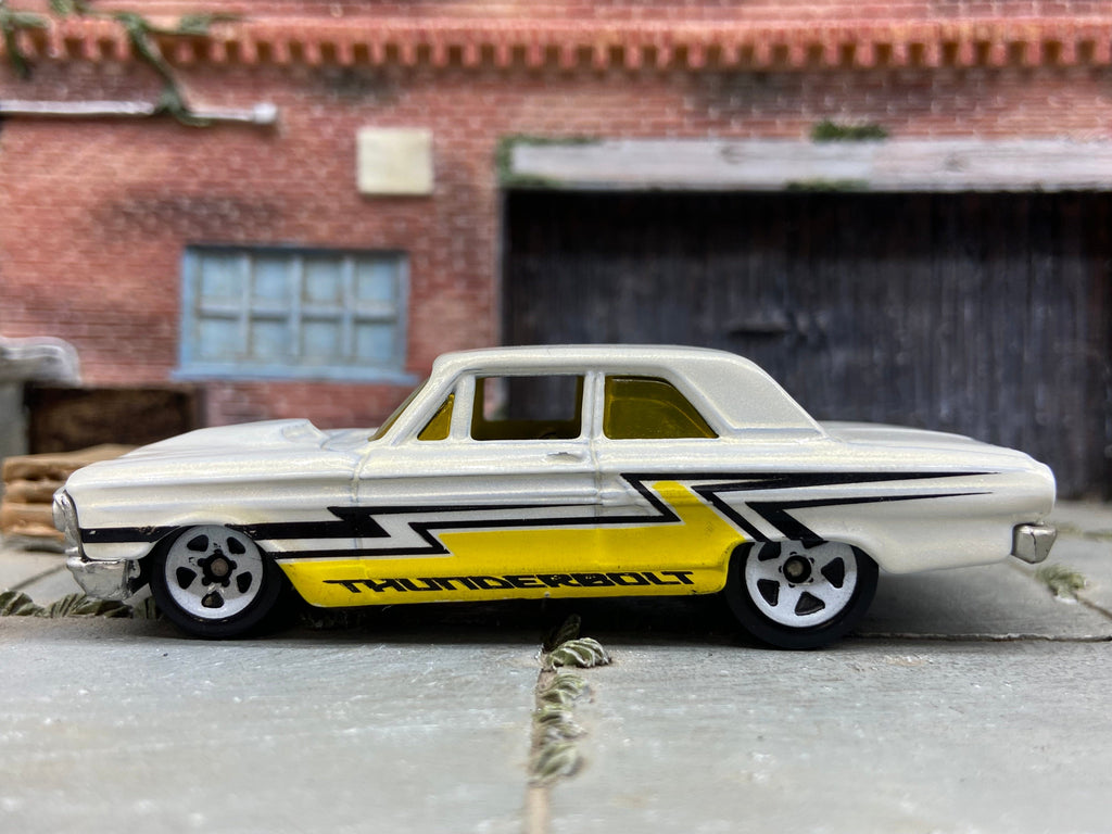 Loose Hot Wheels 1964 Ford Fairlane Thunderbolt Dressed in Thunderbolt  Pearl White, Yellow and Black Livery
