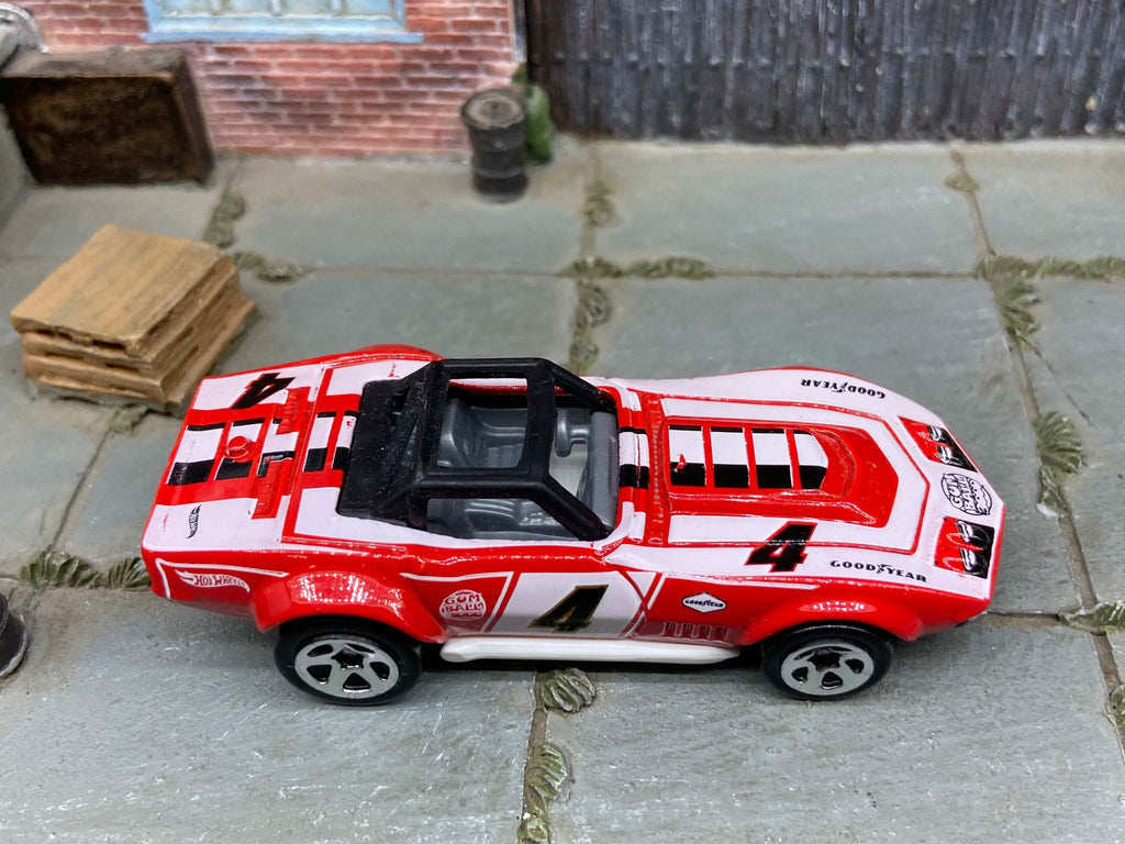 69 Corvette Racer Super Treasure Hunt 2019 Hot Wheels BigD Toys