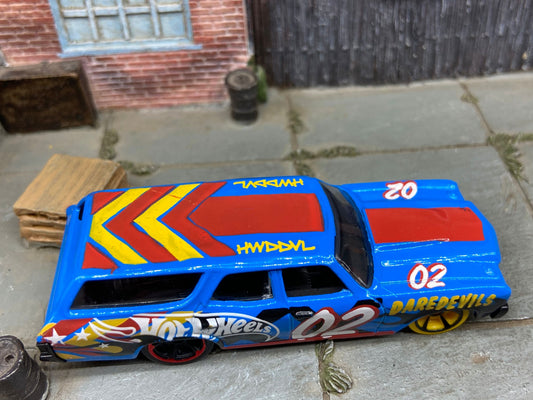 Loose Hot Wheels 1970 Chevy Chevelle SS Station Wagon Dressed in Daredevils Blue and Red Livery