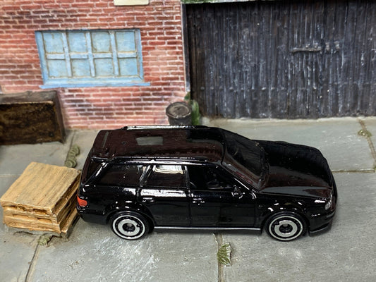 Loose Hot Wheels 1994 Audi Avant RS2 - Black