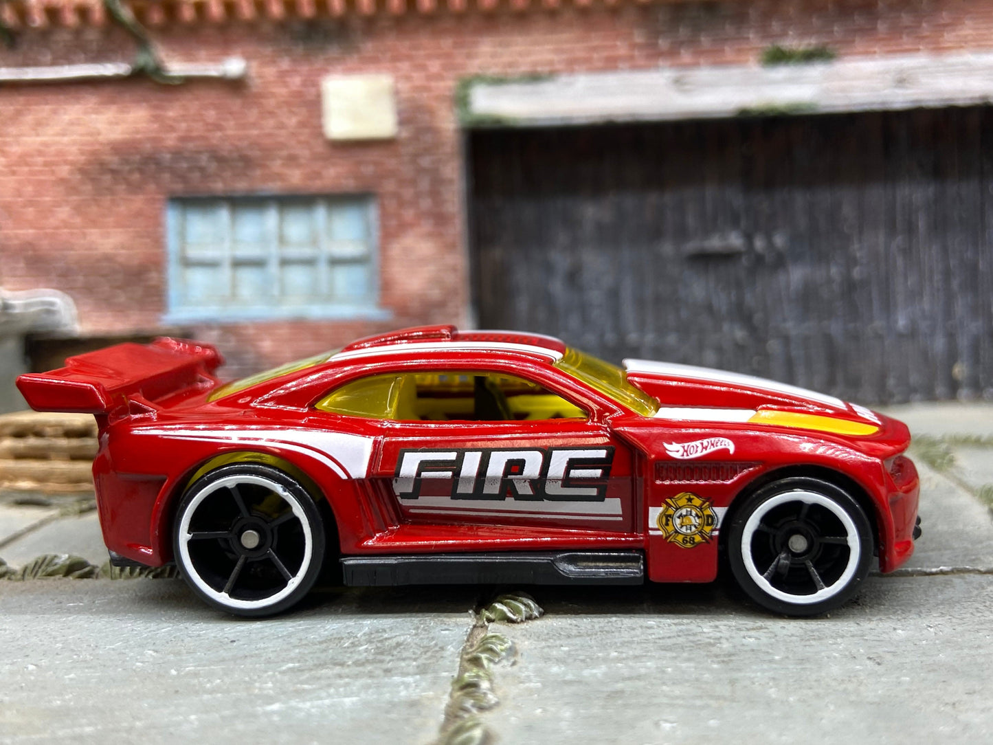 Loose Hot Wheels - 2011 Chevy Camaro - Fire Services Red, White and Yellow