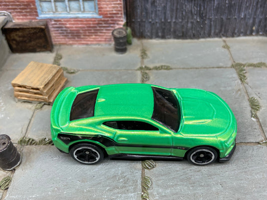 Loose Hot Wheels 2017 Chevy Camaro ZL1 Dressed in Green and Black